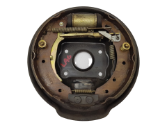 Kryt kotúča brzdy Szczęk Pravá 7701040727 Renault Laguna I 32190708.4 11922