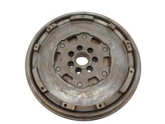 Zotrvačník 08271R 123108271R 1.5 DCI Nissan Renault Dacia