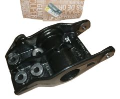 Držiak hnacieho hriadeľa Renault Master 2 7700308754 Nový Originál