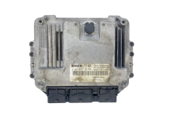Riadiaca Jednotka 0281011776 8200391966 8200386508 Renault Bosch 63667