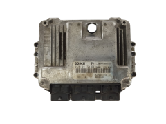 Riadiaca Jednotka 0281011724 8200311550 8200384493 Renault Bosch 3455