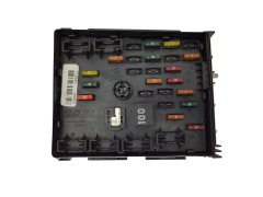 Skrinka poistiek 3C0937125A 6359-5743 VW SEAT Audi 19851