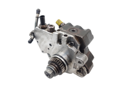 Vstrekovacie Čerpadlo Bosch A6400700701 0445010120 2.0 CDI Mercedes 1106