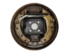 Kryt kotúča brzdy Szczęk Ľavá 7701051524 Renault Clio 2 32191174-2 11894