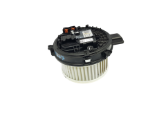 Motor Ventilátora Kúrenia Opel Astra K 13497776 0130309503 3289
