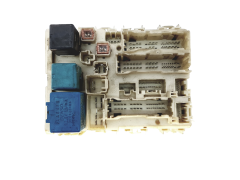 Skrinka poistiek Toyota 82730-52700 23238