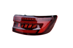 Svetlo Pravá Urobte Audi A4 8W5945092E 99451802602 DPA