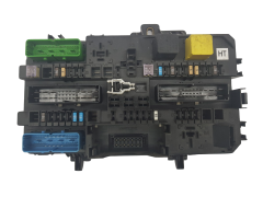 Skrinka poistiek Opel 1322173 5DK008669 GM