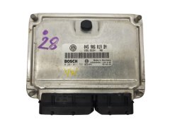 Riadiaca Jednotka Motora ECU VW 045906019BN 0281011721 Bosch