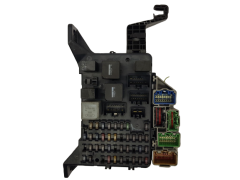 Skrinka poistiek Ford 4S7T-14A073-AA