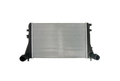 Medzichladič 3C0145805AM 11451819301 VW Audi Seat Vika