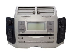 Rádio prehrávač CD Toyota Yaris 86120-0D210 CQ-TS0570LC W58824 1385