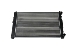 Chladič Motora 8D0121251Q 11210128701 VW Audi Skoda Vika