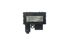 Relé zástrčky A6401530479 89907000 Mercedes-Benz