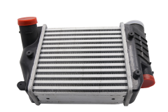 Medzichladič 4F0145805E 11451803401 Audi A6 Vika