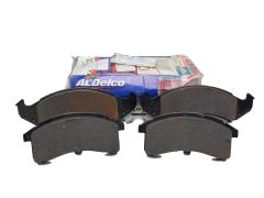 Brzdové doštičky Predný 18024933 171-579 ACDelco Buick Pontiac