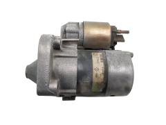Štartér Motora D7E22 7700104674 1.4 1.6 16v Valeo Renault Nissan