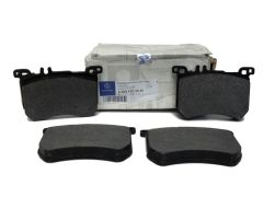 Brzdové doštičky Predný Nový Originál Mercedes-Benz A0084203520