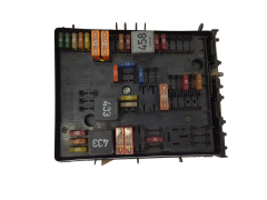 Skrinka poistiek VW Audi 1K0937124H 0-1534502-1 20816