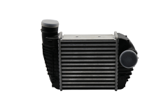 Medzichladič 4F0145806R 11451803501 Audi A6 Vika