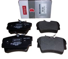 Brzdové doštičky Zadný Nový Originál 8660006306 Renault
