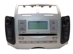 Rádio prehrávač CD Toyota Yaris 86120-0D210 CQ-TS0570LC W58824 1232