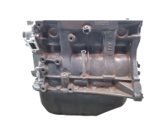 Blok Motora D4FE770 D4F770 8201156008 Renault Twingo 2 1.2 16V 108000km