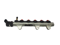 Vstrekovacia Rampa 8200409413 0445214062 Bosch Renault 2.0 DCI 0281002753