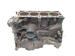 Blok Motora 1.4 16v K4JB713 k4J713 Renault Clio 2 7701472318