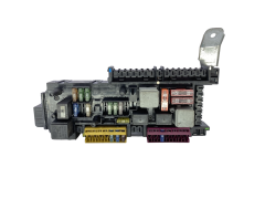 Skrinka poistiek 168298 0-1670658-1 1670660 Mercedes Tyco 59327