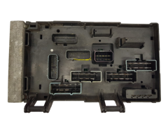 Skrinka poistiek Chrysler 05144579AB 05144509AB 19630