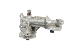 Základňa olejového filtra 7700858578 2.2 D Renault Laguna