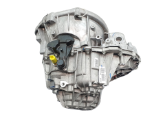 Prevodovka Nový PF6068 320106997R PF6070 2.0 DCI Trafic 3 Opel Vivaro 2