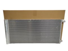 Klimatizačný kondenzátor Renault 921006188R Originál