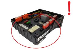 Skrinka poistiek 3C0937125 6359-2777 VW SEAT Audi 19726