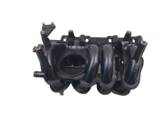 Sacie potrubie 8200084509 7700273860 1.4 8v Renault
