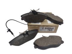 Brzdové doštičky Predný Originál Citroen Peugeot Berlingo 406 607 425132