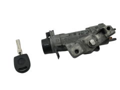 Spínacia Skrinka VW Golf 4 Passat 4B0905851C 4B0905849 1383