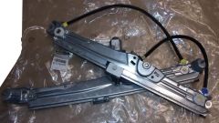 Mechanizmus Okna Ľavý Predný Originál 807216427R Renault
