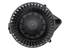 Motor Ventilátora Kúrenia Audi Seat 8E1820021E 9020016 Valeo 1050