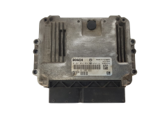 Riadiaca Jednotka Motora ECU 55205622EP 0281014024 Opel Bosch 3341
