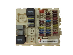 Skrinka poistiek Ford 2M5T-14A073-AC 518274204