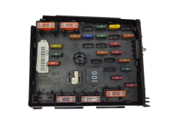 Skrinka poistiek 3C0937125A 6359-5743 VW SEAT Audi 19767
