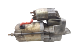 Štartér Motora Renault Laguna 7700857114 D9R142 2.2 D Valeo 1249