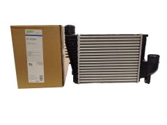 Medzichladič Urobte Citroen Peugeot 818304 9806562180 Valeo