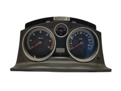 Otáčkomer Opel Astra H Zafira B 13267567UX 2395