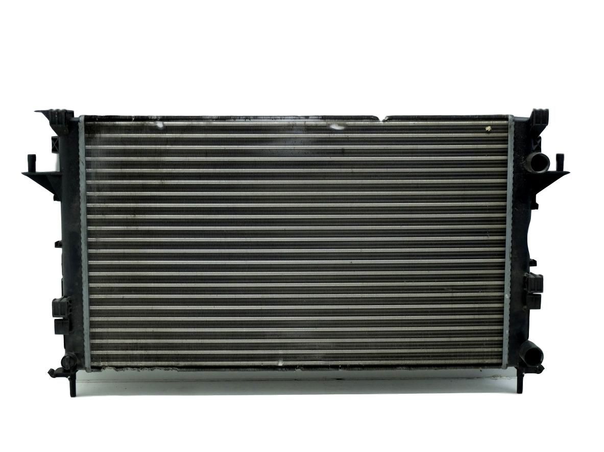 Chladič Wody Renault 880163X 7711134656 Valeo 2334 main product photo
