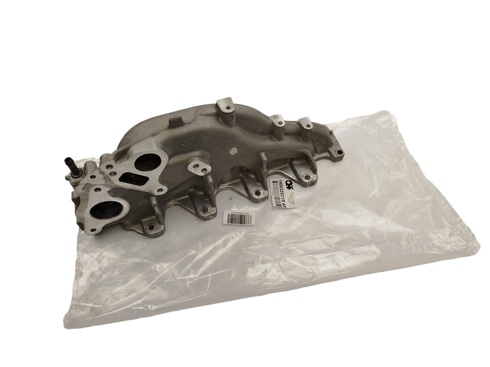 Sacie potrubie Renault 140033370R 400144570R Qplus main product photo