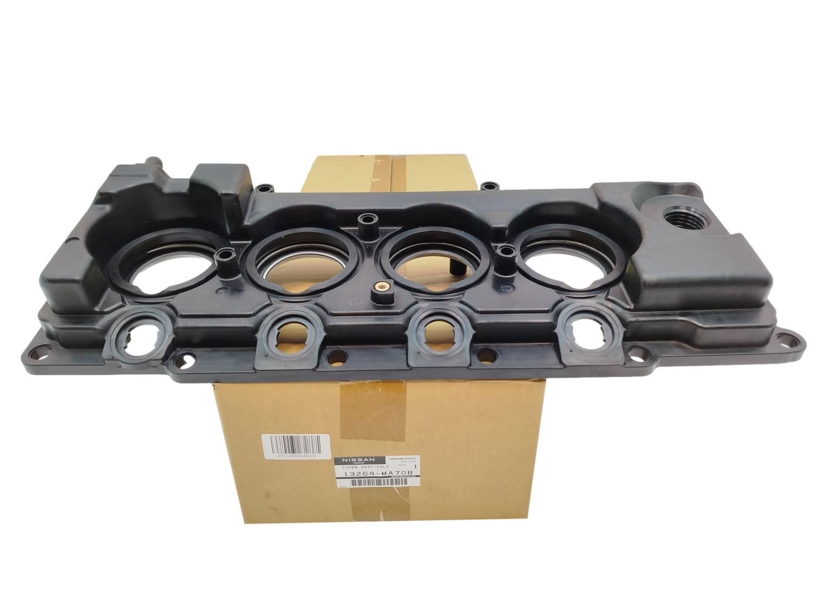 Kryt Hlavy Valcov Originál 13264MA70B 7421011227 Nissan Renault main product photo
