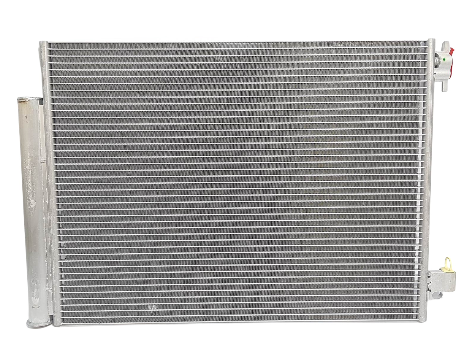 Klimatizačný kondenzátor Dacia Dokker Duster 921006843R Valeo Nový Originál main product photo